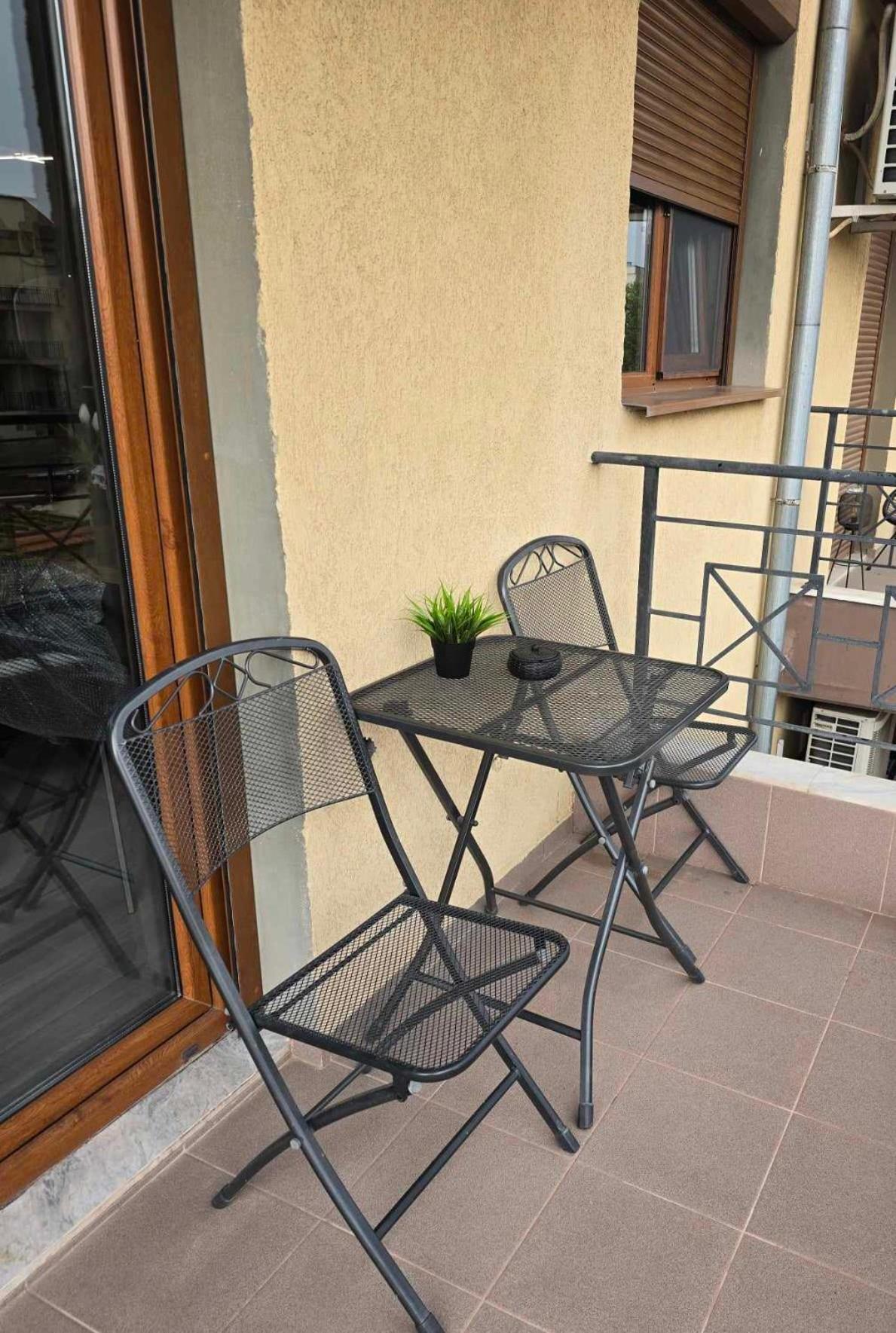 Luxury City Centre Appartment Iva Sliven Exterior foto